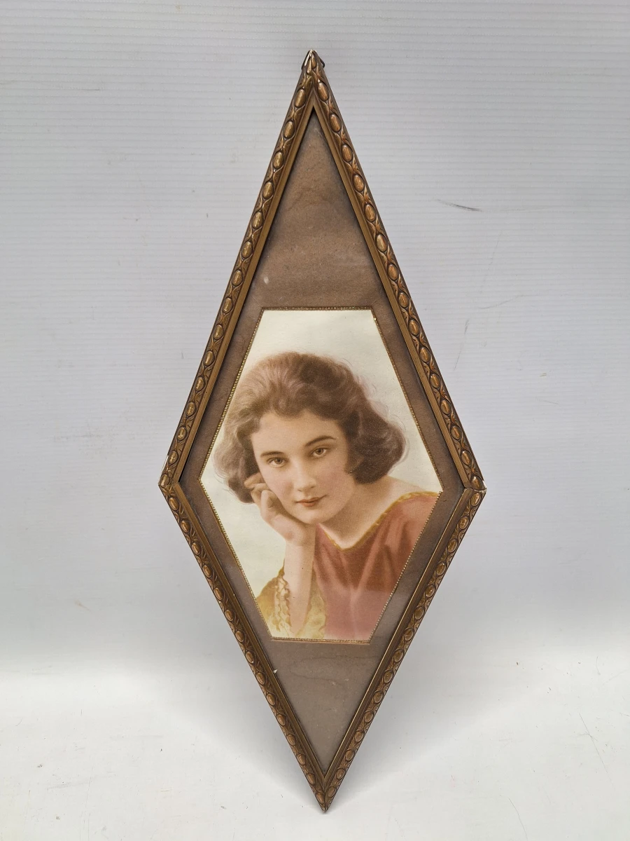 Set van 2 ruitvormige Art Deco-wandlijsten met damesportretten - ca. 1920–1930 - foto 6