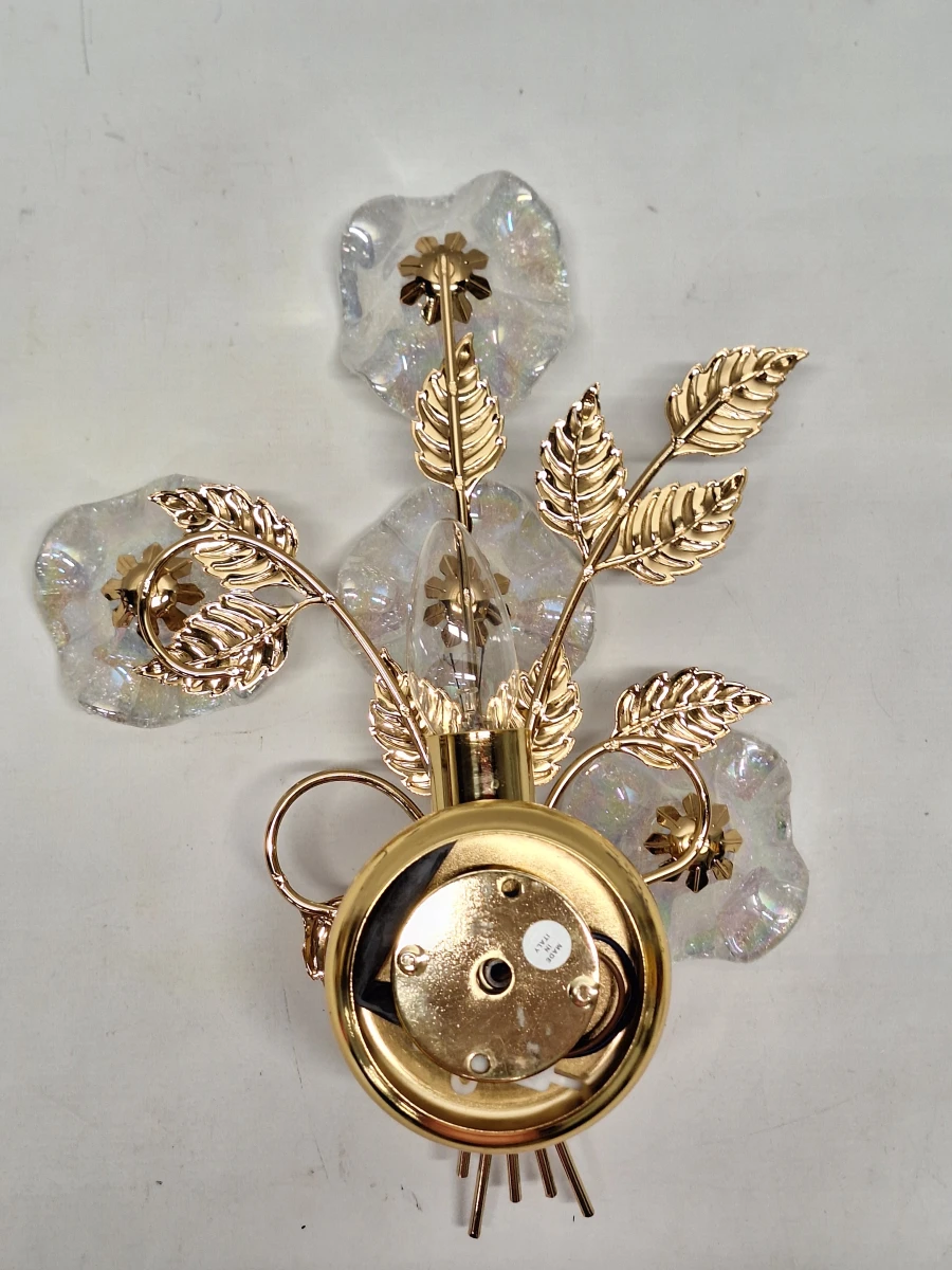 Vintage Italiaanse florale wandlamp jaren ’70/’80 – verguld met vier Murano-glazen bloemen - foto 11