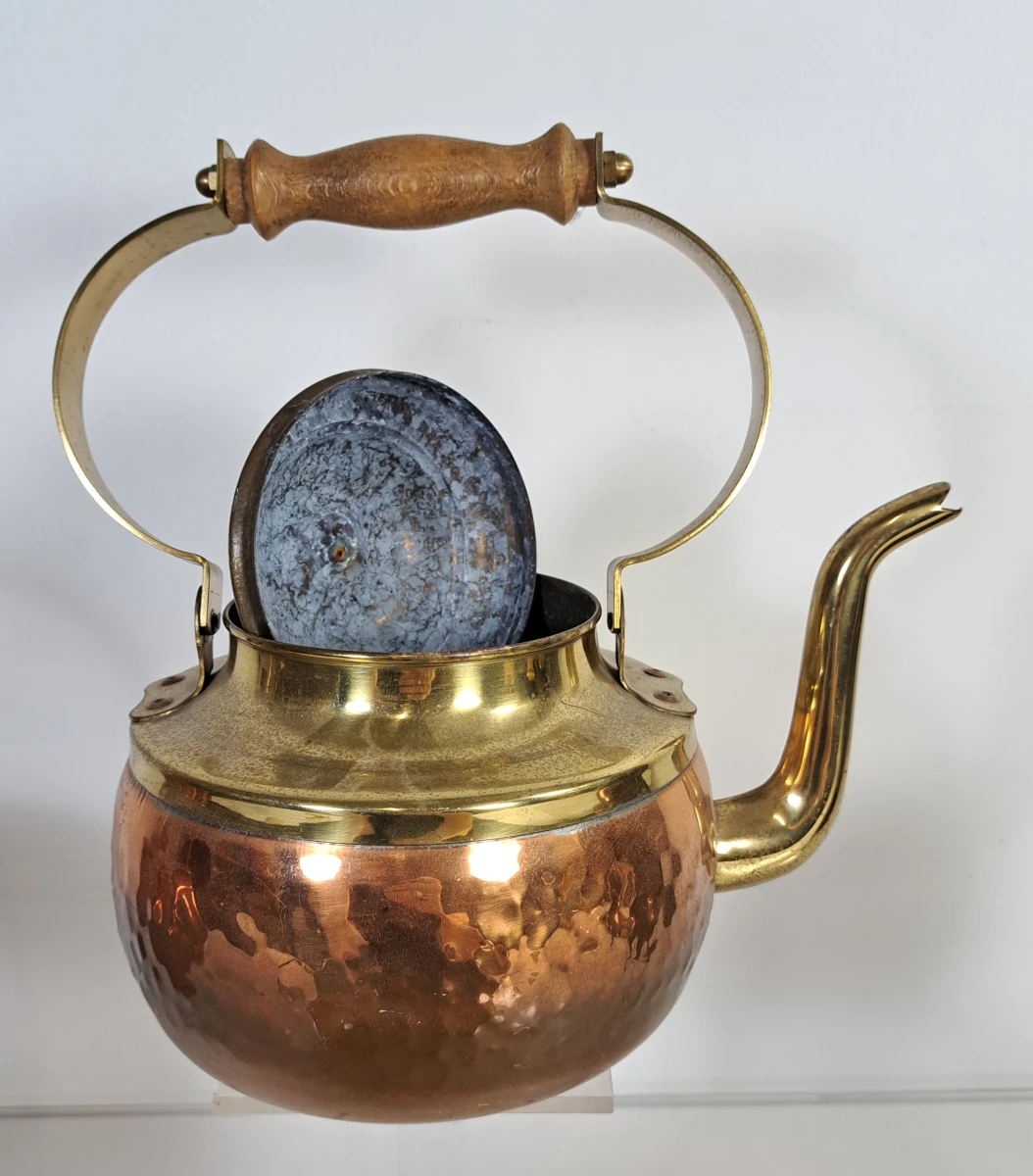Set koperen theepotten en schaal met handvatten - foto 8