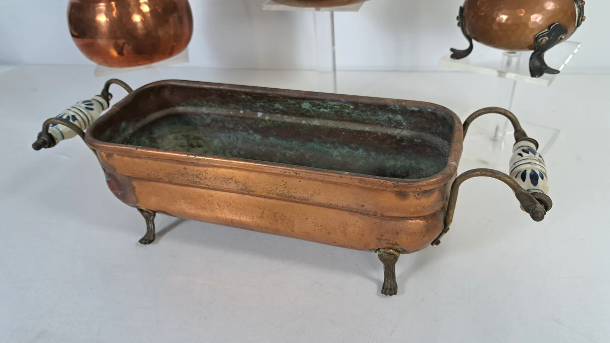 Set koperen theepotten en schaal met handvatten - foto 2
