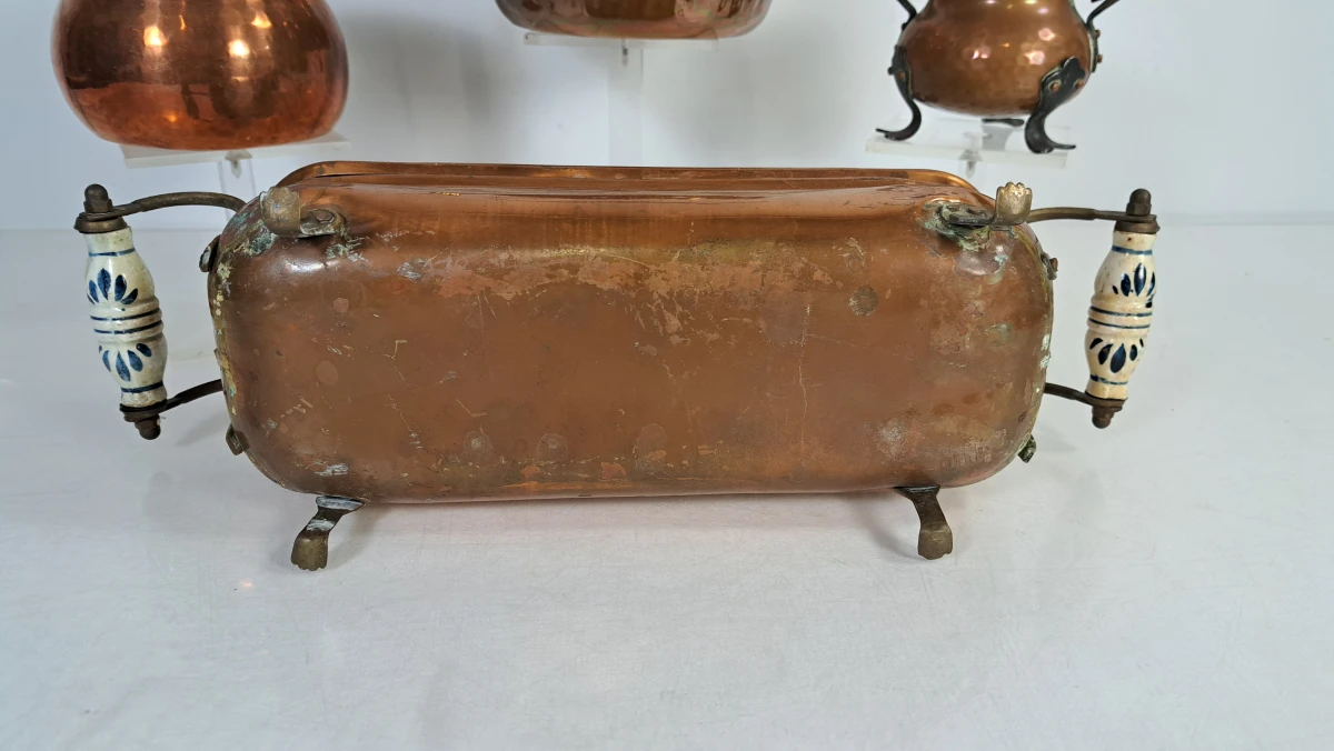 Set koperen theepotten en schaal met handvatten - foto 3