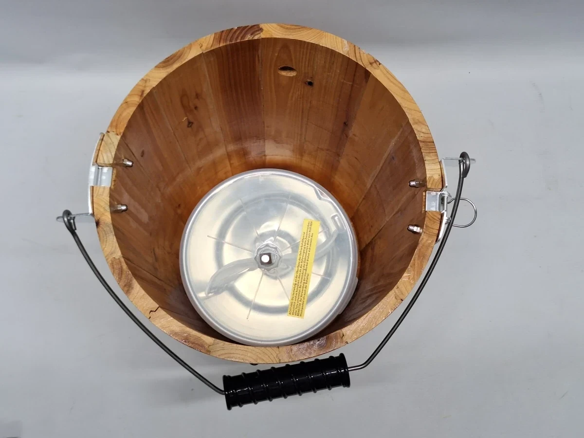 Elite Gourmet Vintage Ice Cream Maker – elektrisch én handmatig - foto 3