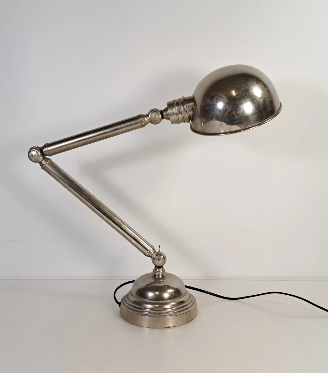 Verstelbare metalen industriële bureaulamp met bolvormige kap - foto 2