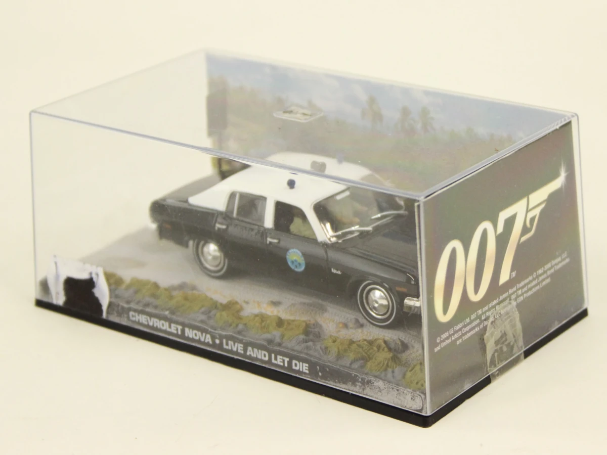 Set van 8 James Bond modelauto's in display - foto 2