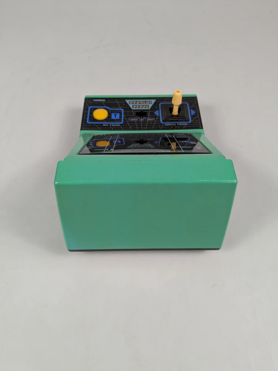 Space Invader mini console - Gakken - foto 3