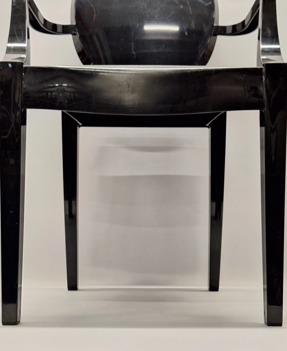 Kartell Louis Ghost by Philippe Starck - Iconische designstoel in diep zwart - foto 6