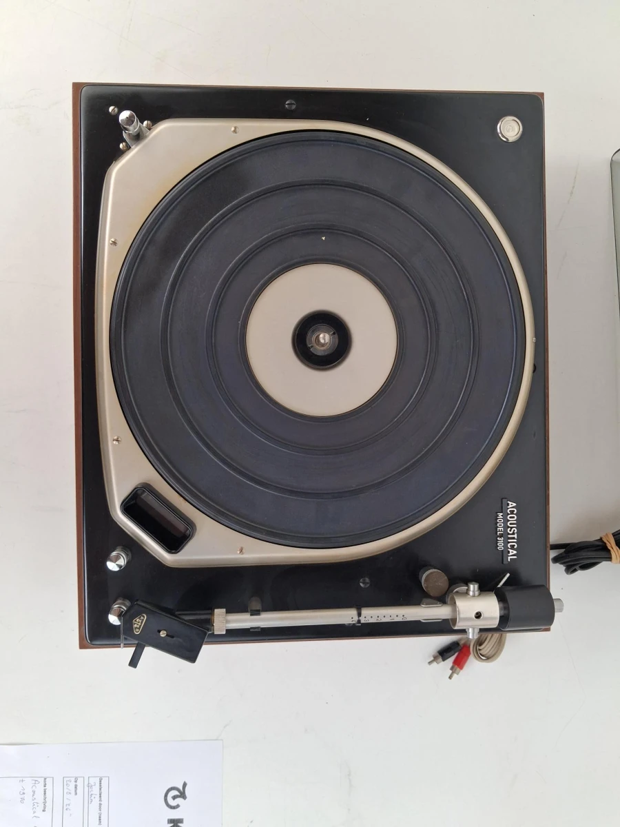 Vintage platenspeler : Acoustical Model 3100 - foto 2