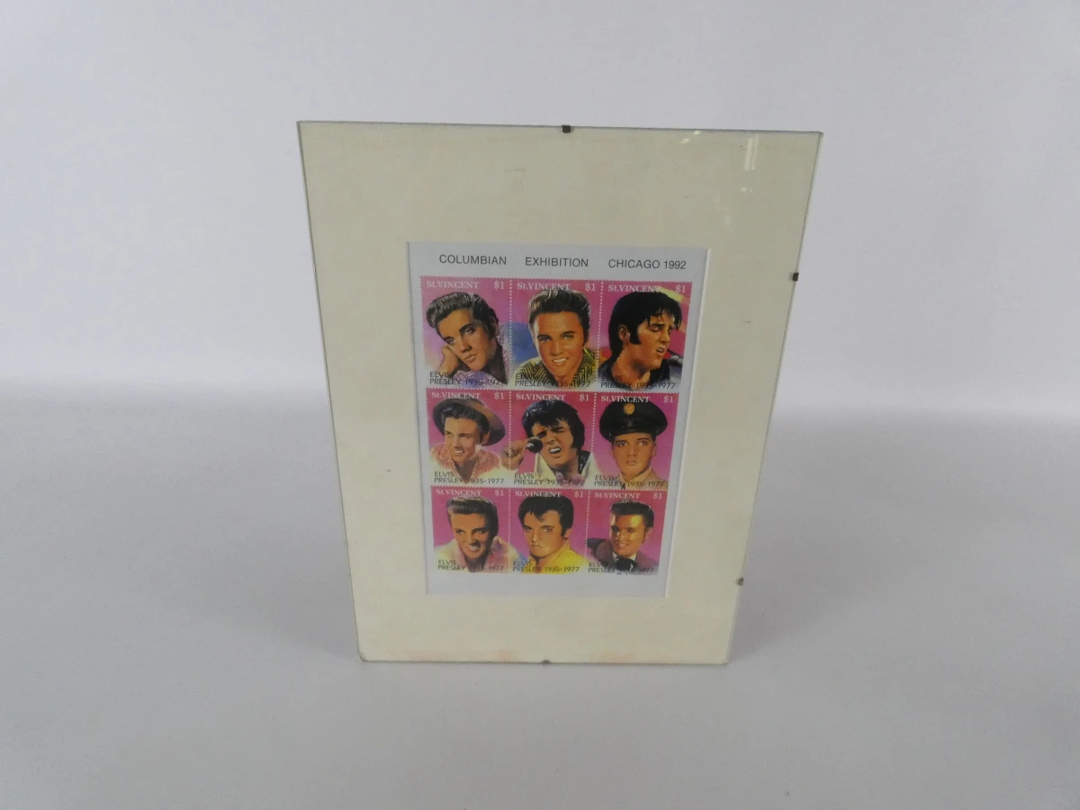 Elvis Presley verzamelset: platen, metalen borden en postzegel - foto 2