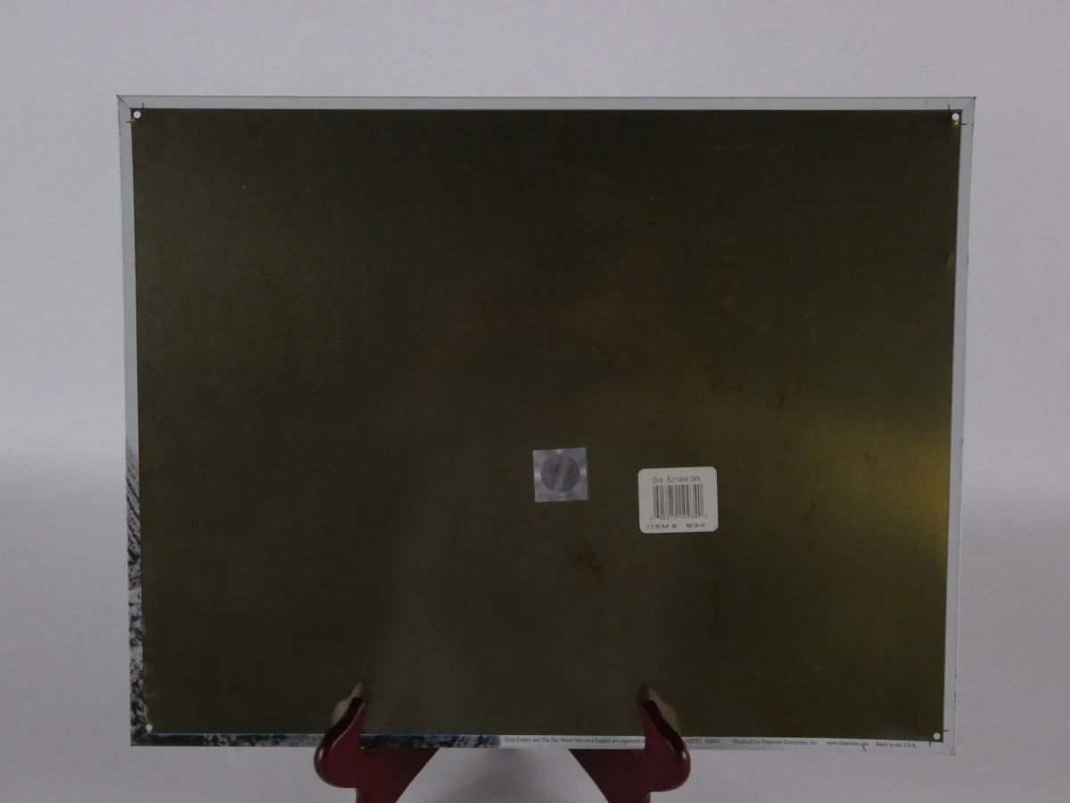 Elvis Presley verzamelset: platen, metalen borden en postzegel - foto 18