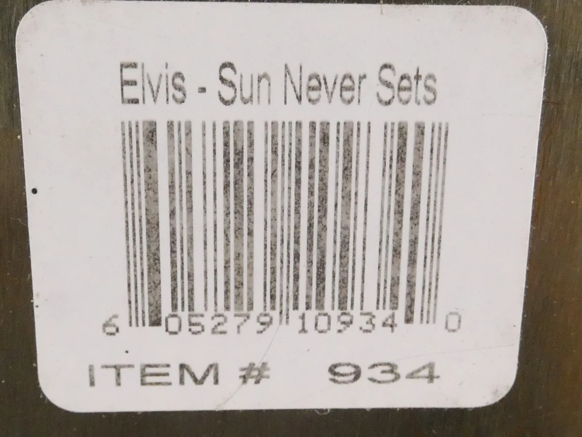 Elvis Presley verzamelset: platen, metalen borden en postzegel - foto 20