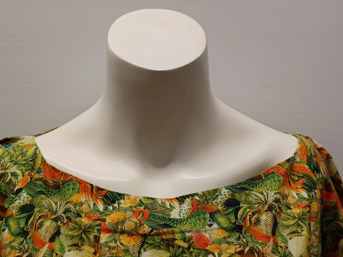 Elegante jurk met tropische en botanische print - Tim Van Steenbergen - foto 5