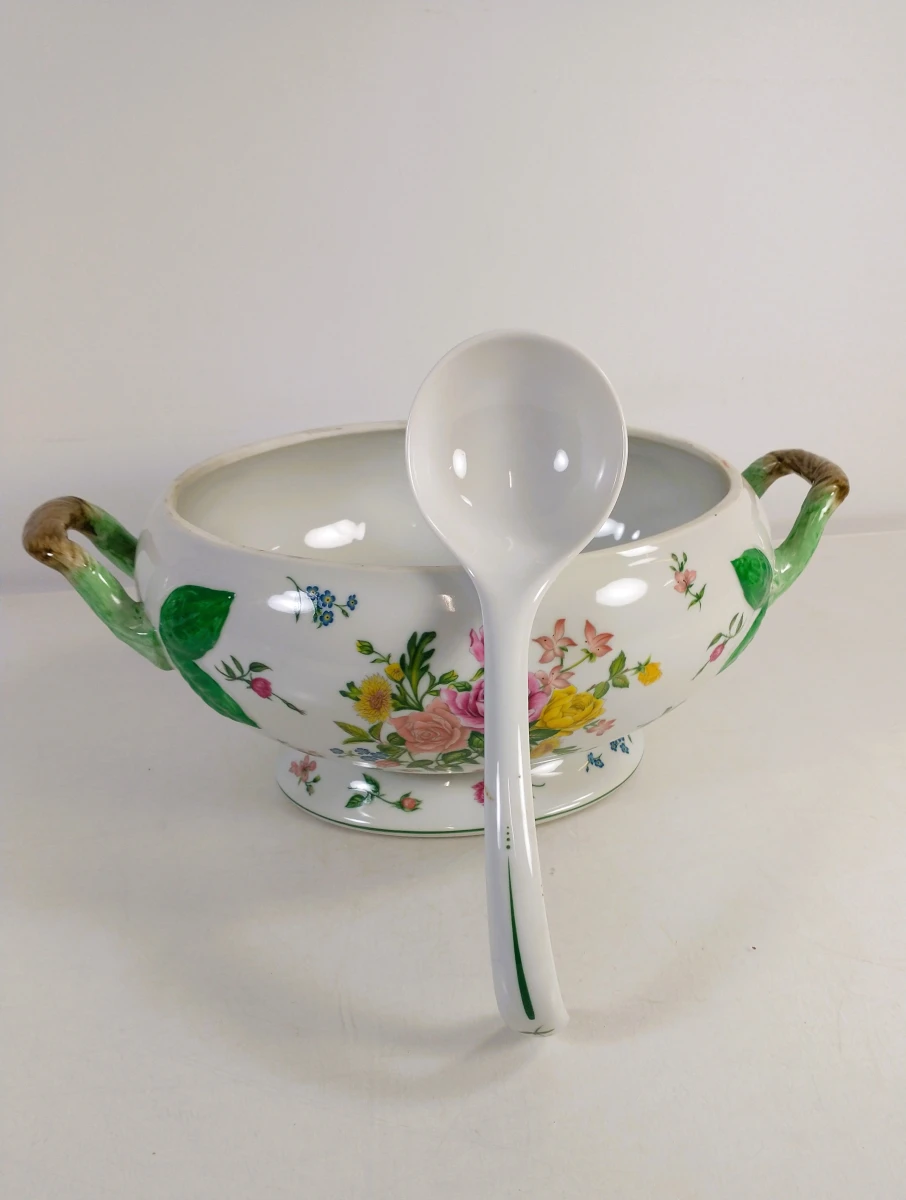 Twee Franklin Mint soepterrines Le Cordon Bleu, 1988 - foto 5