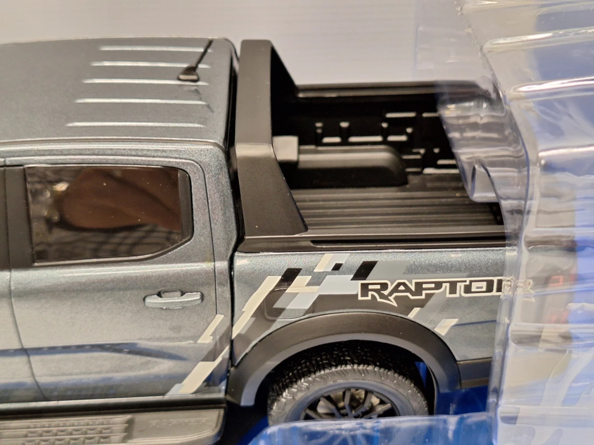 Ford Ranger Raptor 2022/2023 schaalmodel 1:18 Dark Grey Metallic van Modelcar Group - foto 6