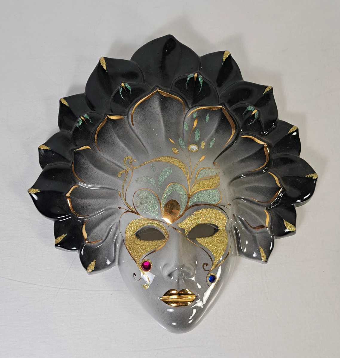 Set van 5 Venetiaanse decoratieve maskers handgeschilderd - foto 2