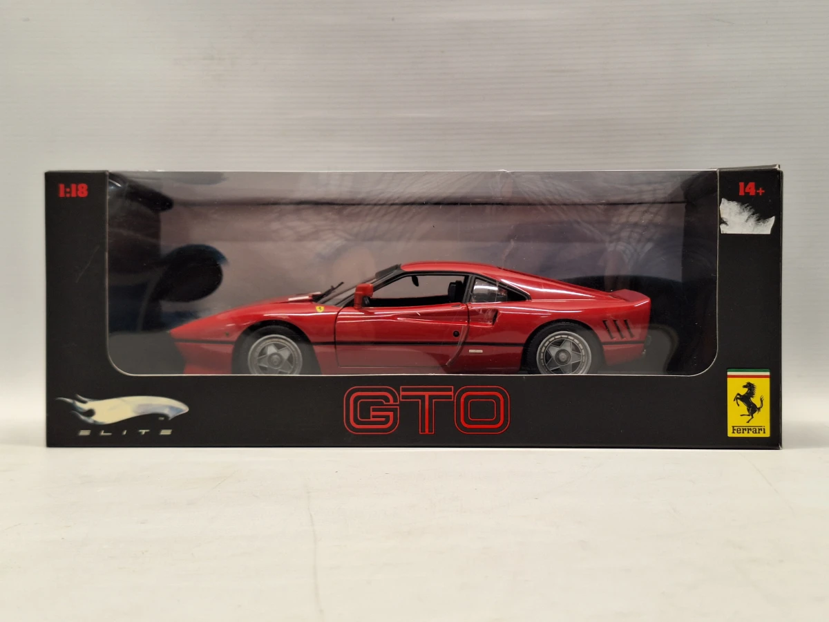 Set van twee Ferrari GTO schaalmodellen 1:18 Hot Wheels Elite - foto 4