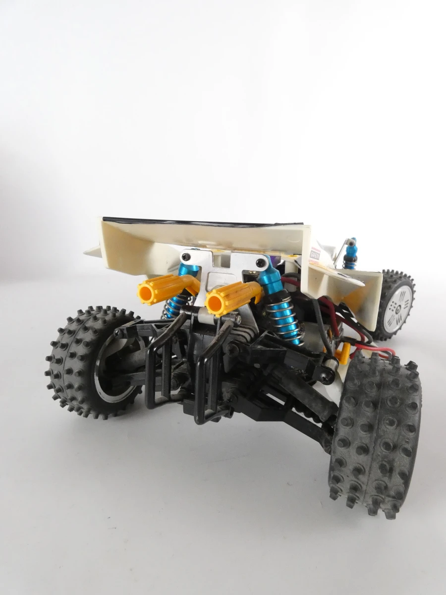 Radiografisch bestuurbare Mirage 4x4WD buggy met accessoires - foto 5