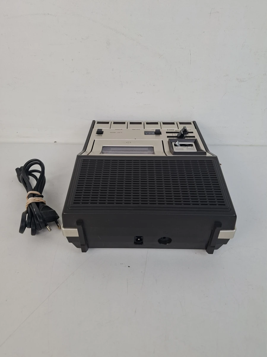 🔊 Klassieke Vintage Grundig CR 455 Cassetterecorder (1976) – Inclusief 1 Jaar Garantie! 🔊 - foto 2