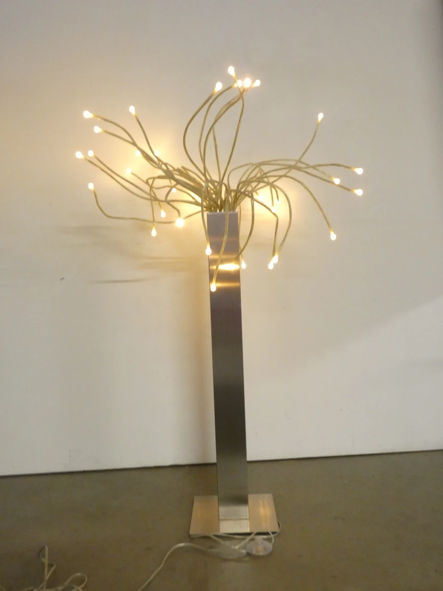 IKEA Stranne Sculpturale LED Vloerlamp - foto 4
