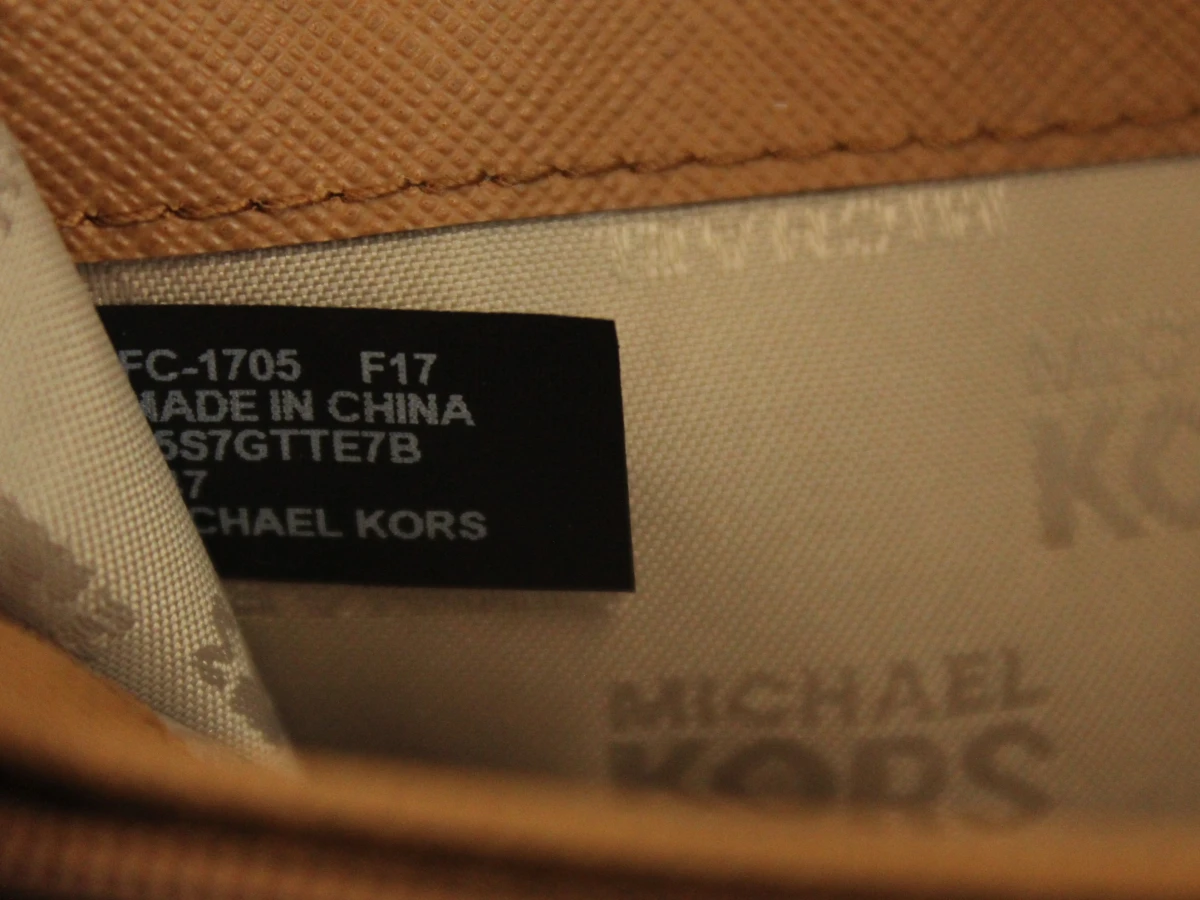 Michael Kors - grote monogram portefeuille / continental wallet met polsriempje - nieuw - foto 8