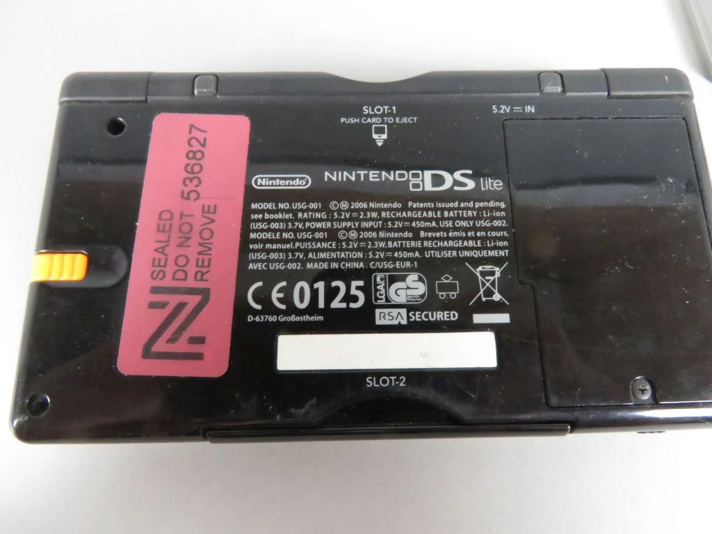 Nintendo DS Lite met Yu-Gi-Oh! GX Spirit Caller spel - foto 2