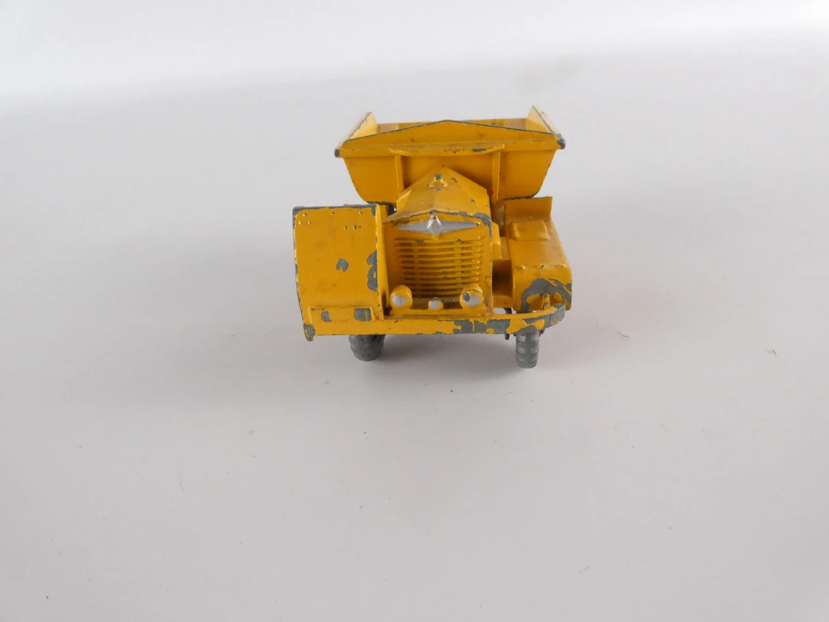Set vintage Dinky Toys modelauto's en verkeersborden - foto 13