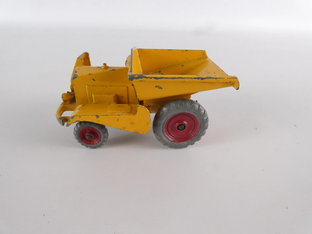 Set vintage Dinky Toys modelauto's en verkeersborden - foto 14