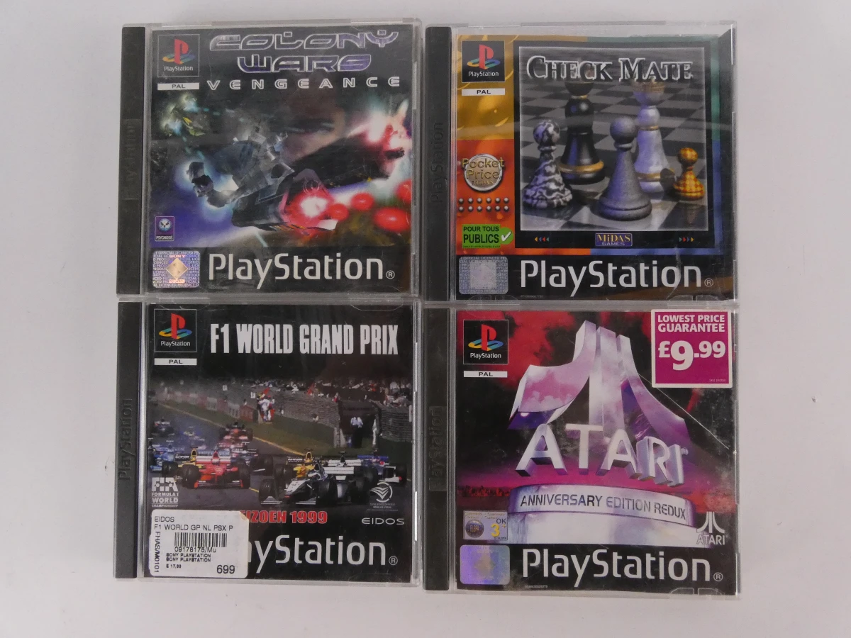 Set van 16 PlayStation 1 en 2 games met hoesjes - foto 6
