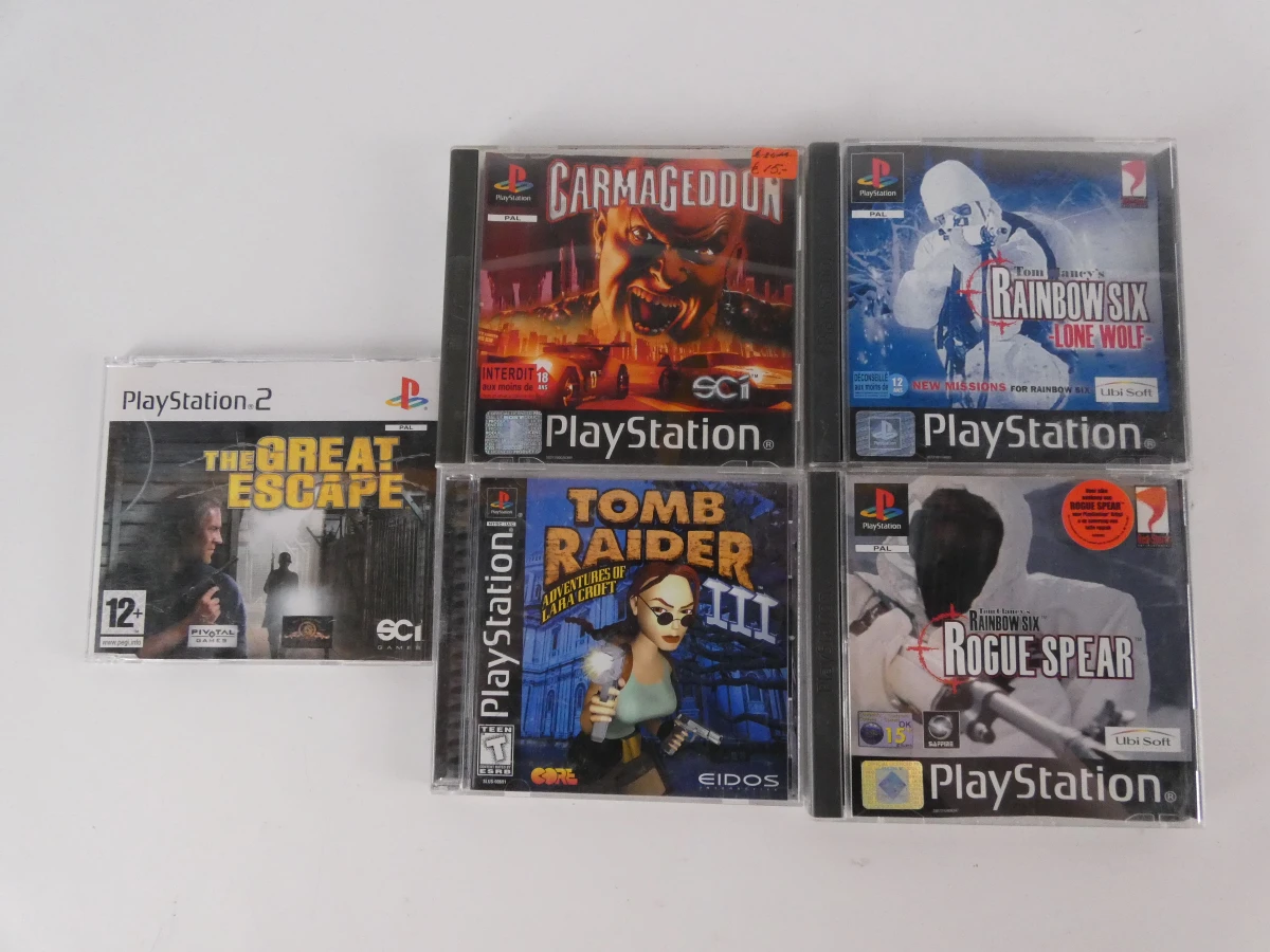 Set van 16 PlayStation 1 en 2 games met hoesjes - foto 8
