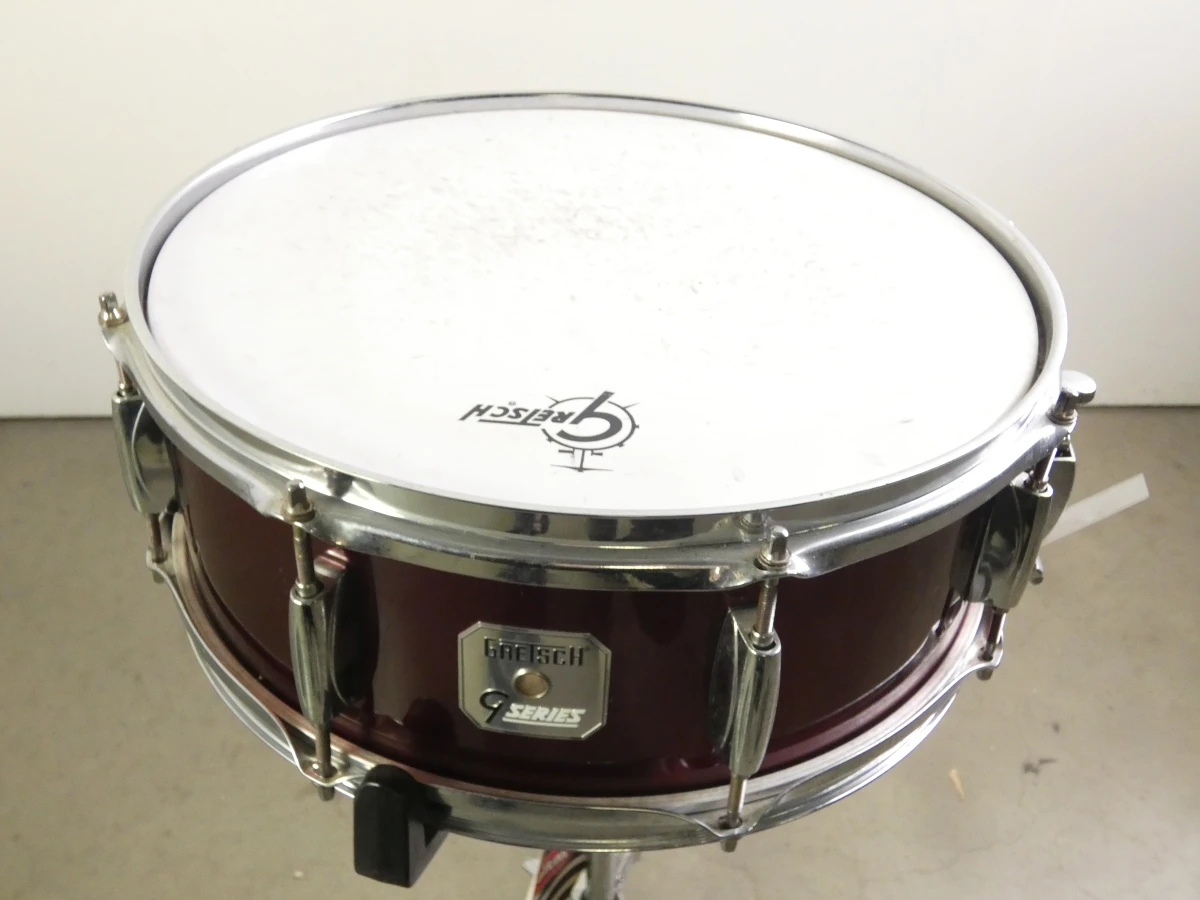 Gretsch drumstel met Sabian bekkens en accessoires - foto 17