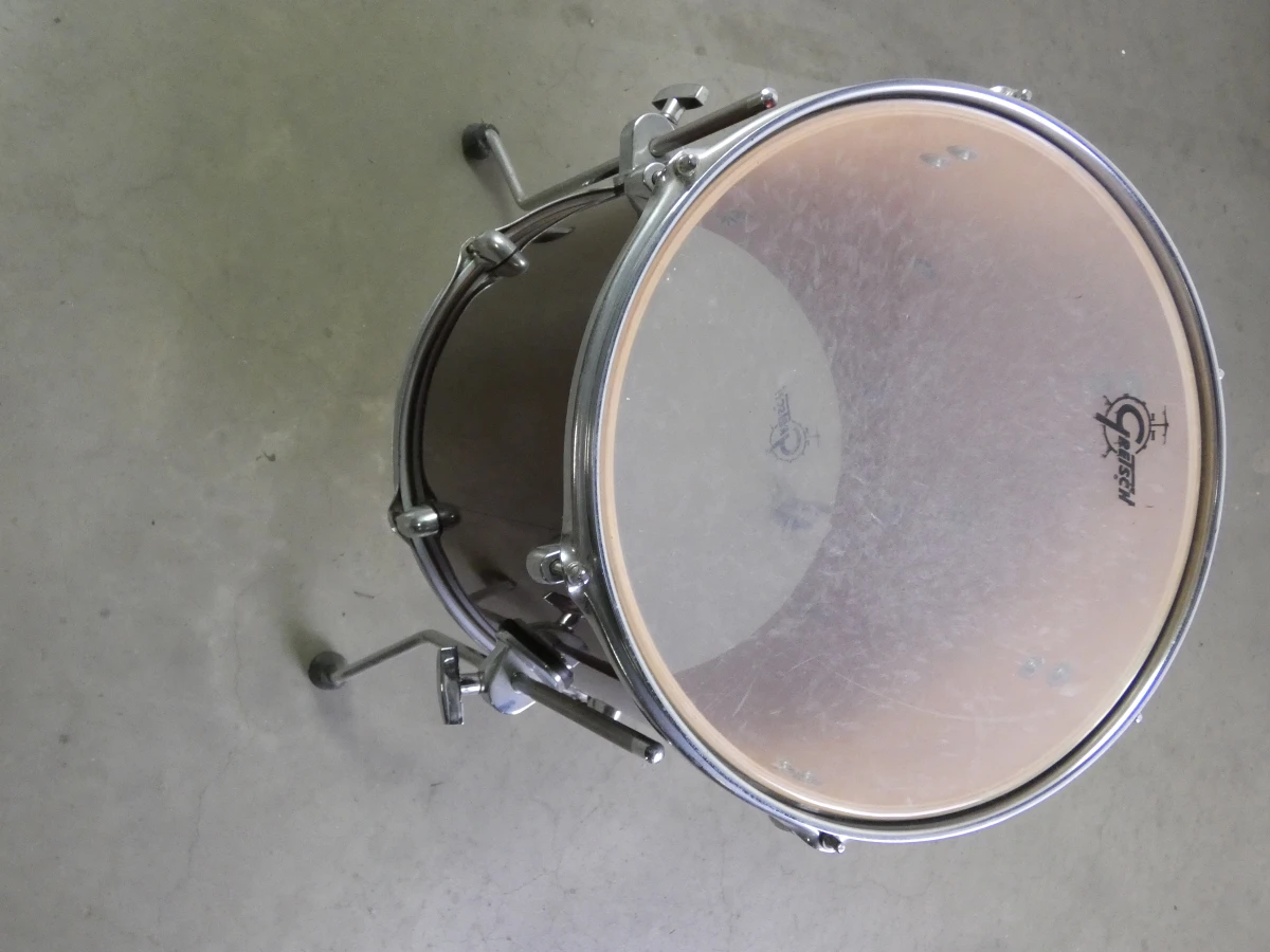 Gretsch drumstel met Sabian bekkens en accessoires - foto 20