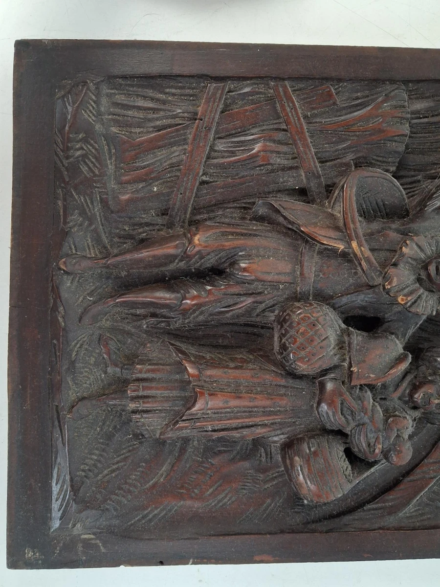 Houten reliëfpaneel - foto 5