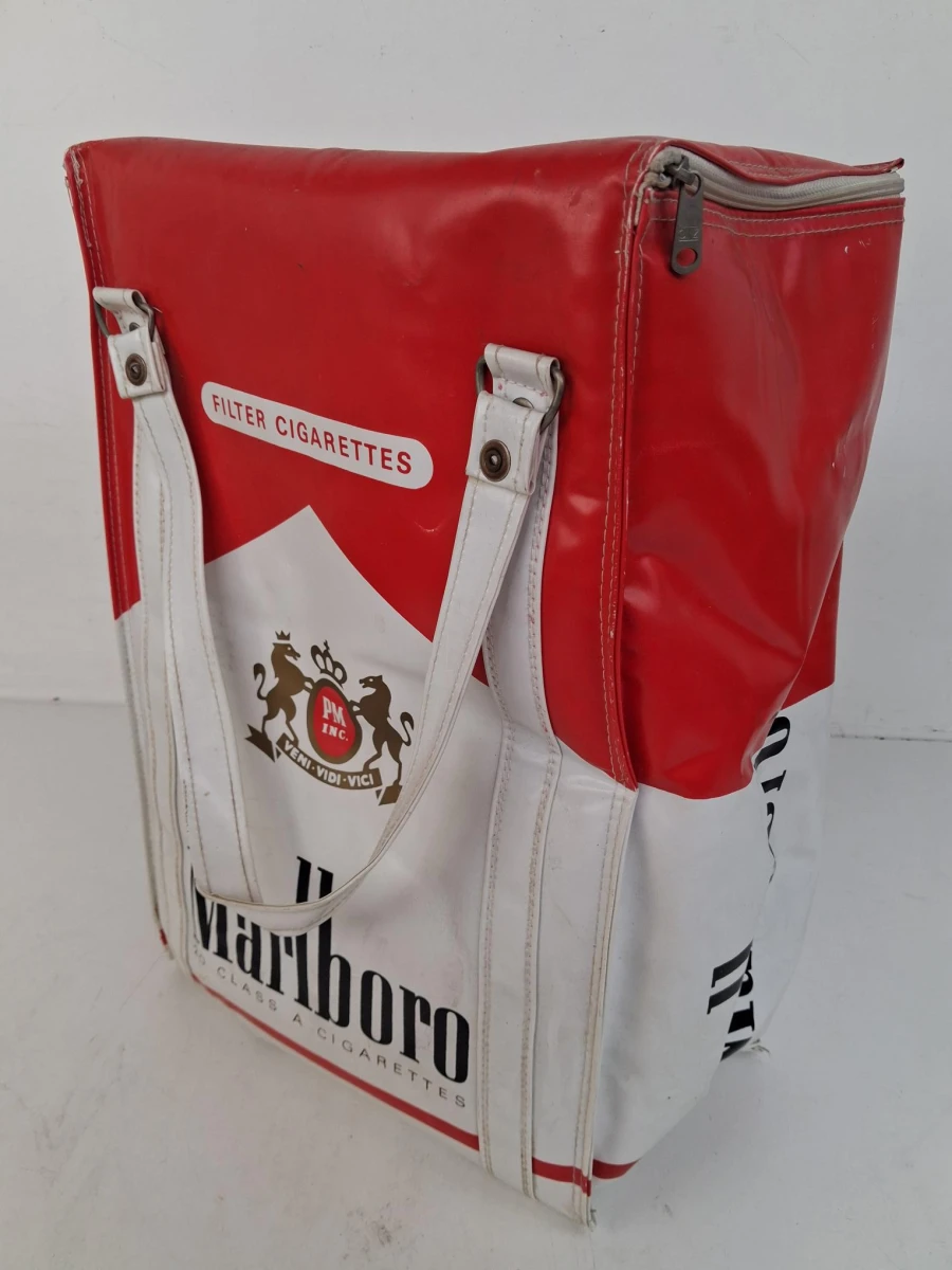 Vintage Marlboro koeltas - foto 3