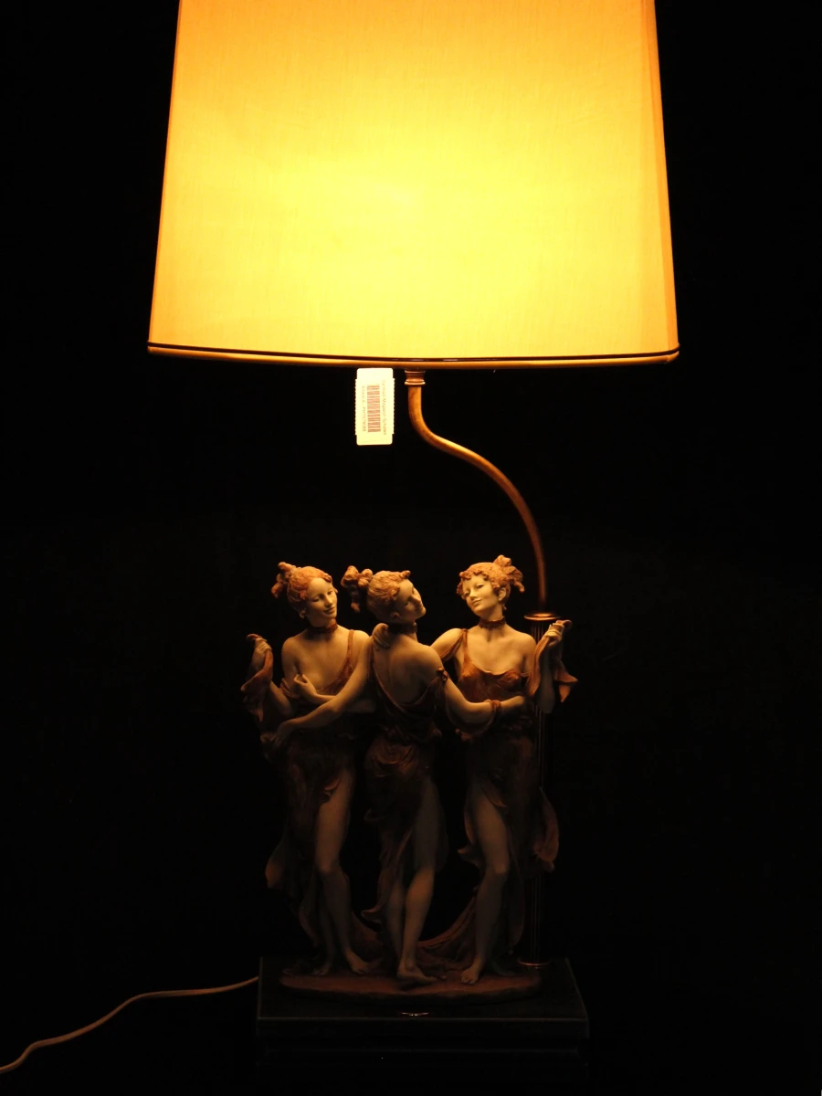 Giuseppe Armani / Florence “The Three Graces” tafellamp - foto 17
