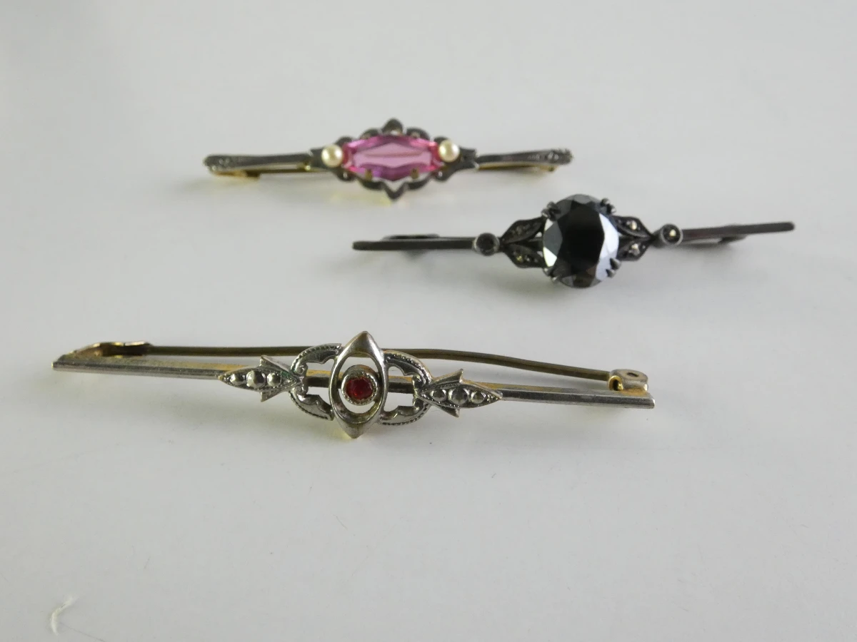 5 vintage broches met gekleurde steentjes - foto 4