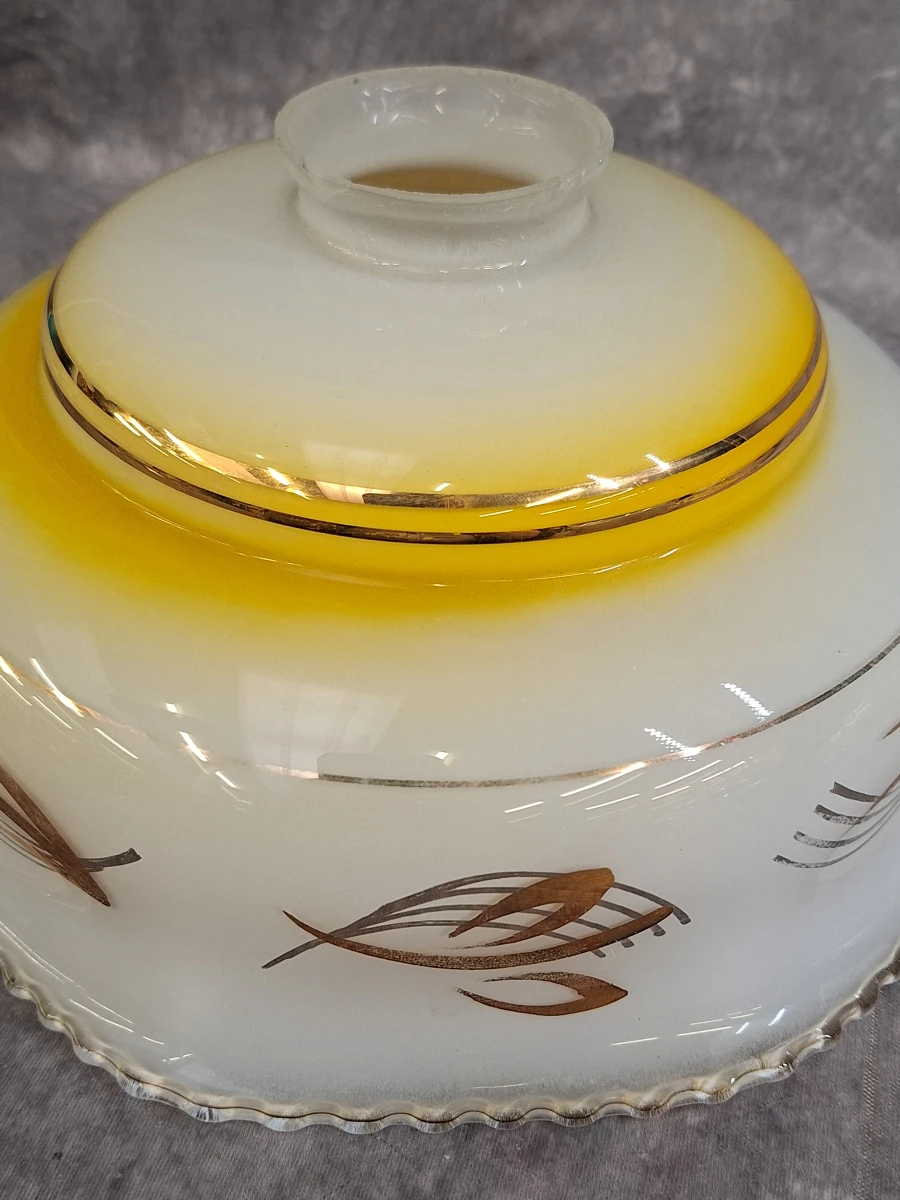 Set van 3 opaline glazen lampenkappen met gouden korenaar-decor - foto 5