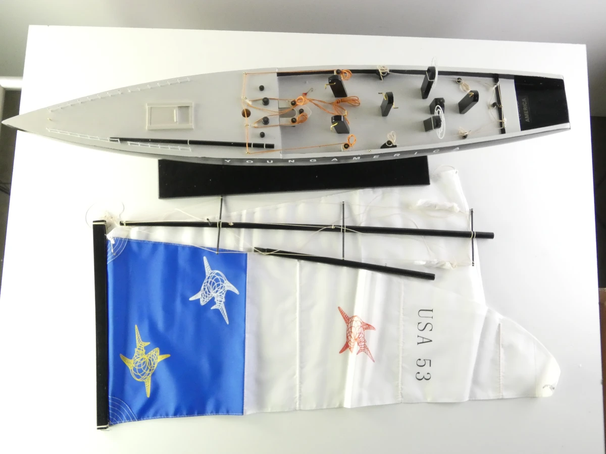 Decoratief modelzeilboot Young America USA 53 - foto 4