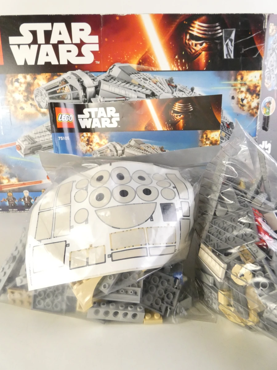 LEGO Star Wars Millennium Falcon bouwset 75105 - foto 14