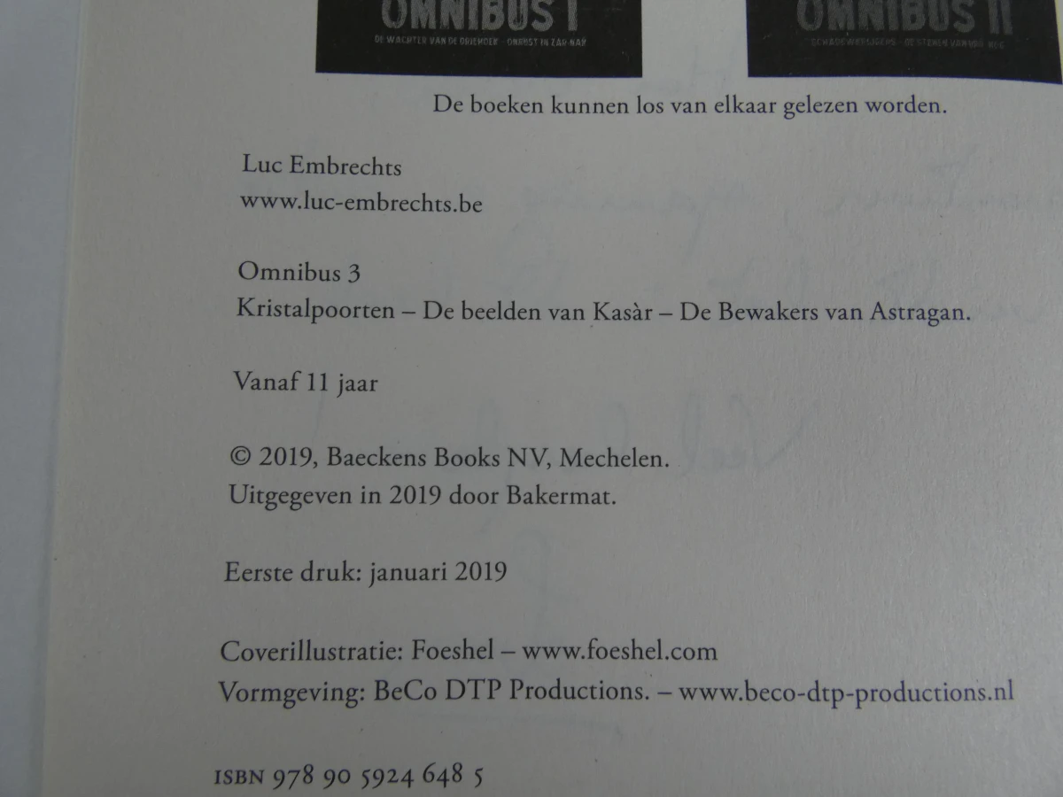 3 boeken Dir-Yak Omnibus - foto 10