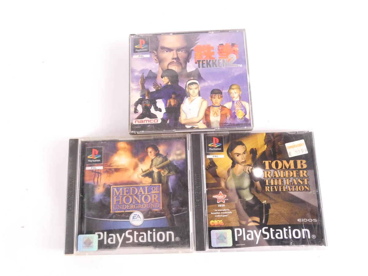 12 PlayStation games met hoes en handleiding - foto 10