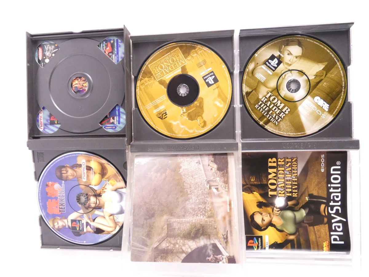 12 PlayStation games met hoes en handleiding - foto 12