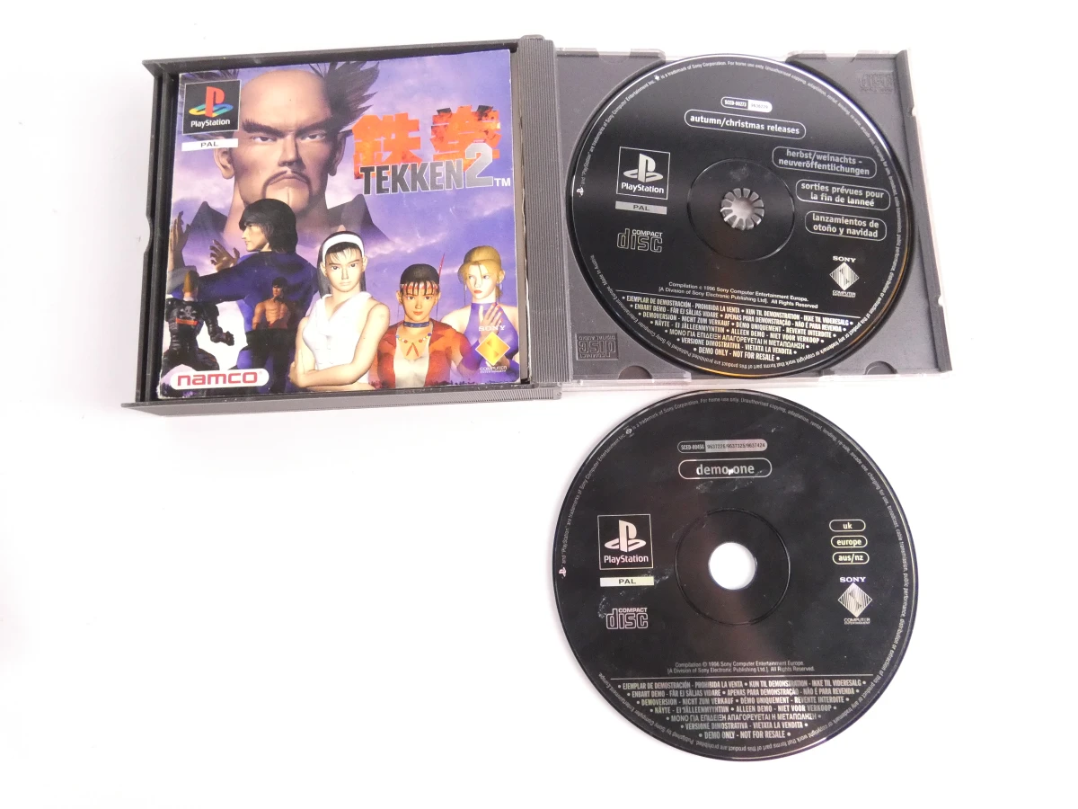 12 PlayStation games met hoes en handleiding - foto 13