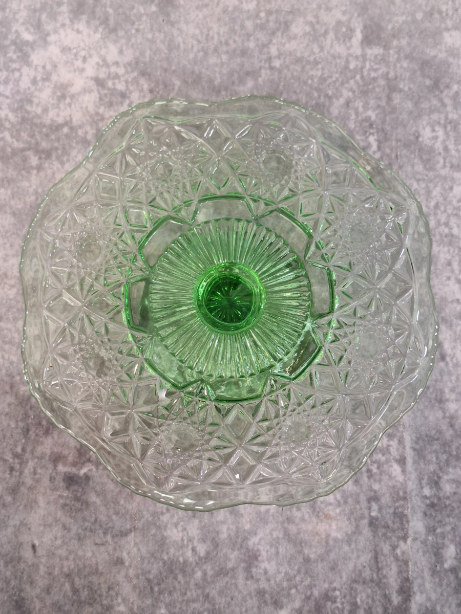Set van twee vintage glazen taartplateaus op voet in Art Deco stijl - foto 7