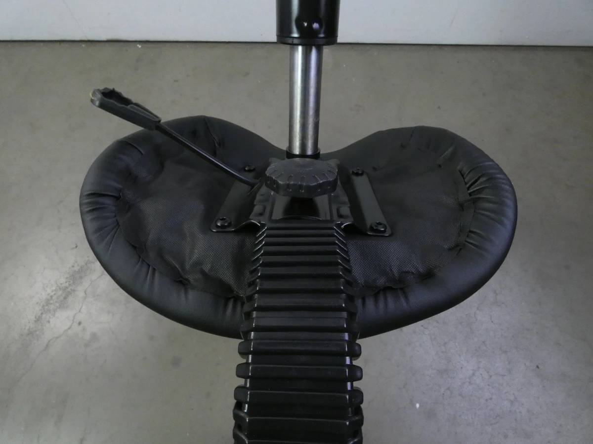 Ergonomische zadelkruk met rugleuning - foto 8