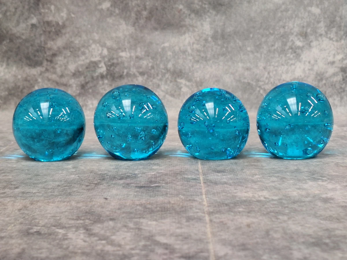 Set van 6 decoratieve turquoise glazen bollen met luchtbellen - foto 2