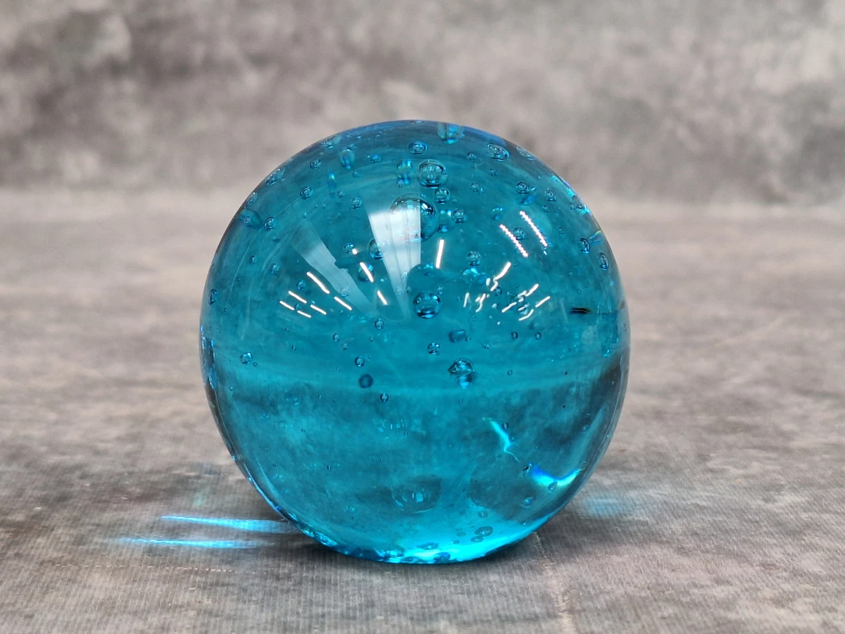 Set van 6 decoratieve turquoise glazen bollen met luchtbellen - foto 3