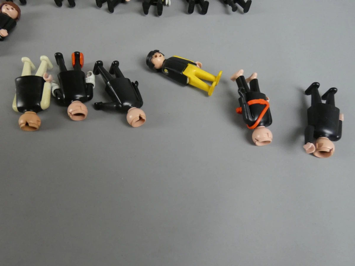 Lot Playmobil popjes - zwart - foto 5