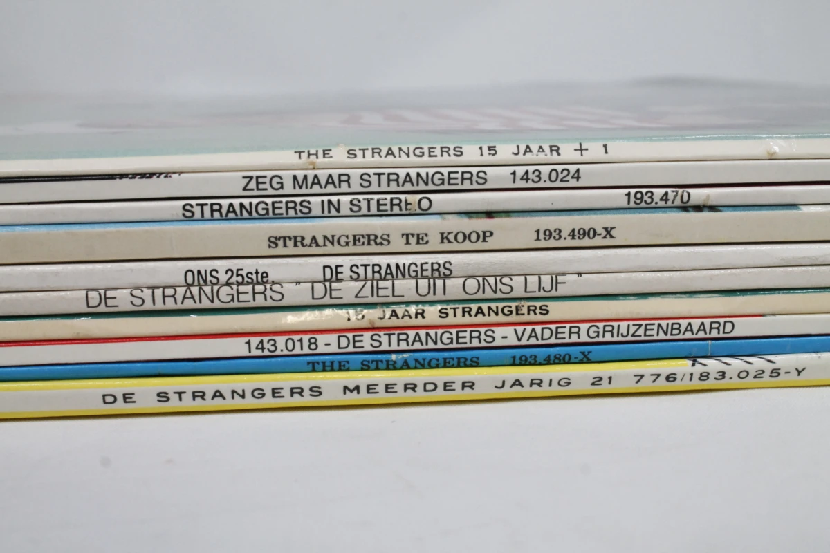 Complete vinyl discogarfie The Strangers - foto 3
