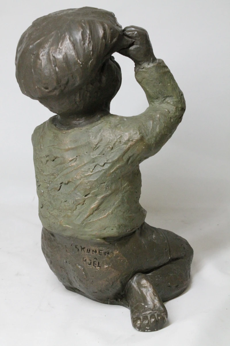 Sculptuur: Knielende Jongen - foto 6