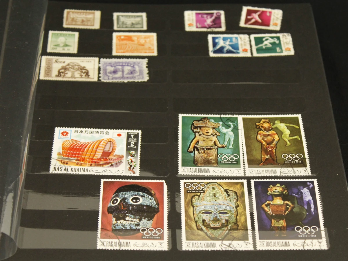 Verzameling internationale & nationale postzegels met albums en bewaardoos - foto 8