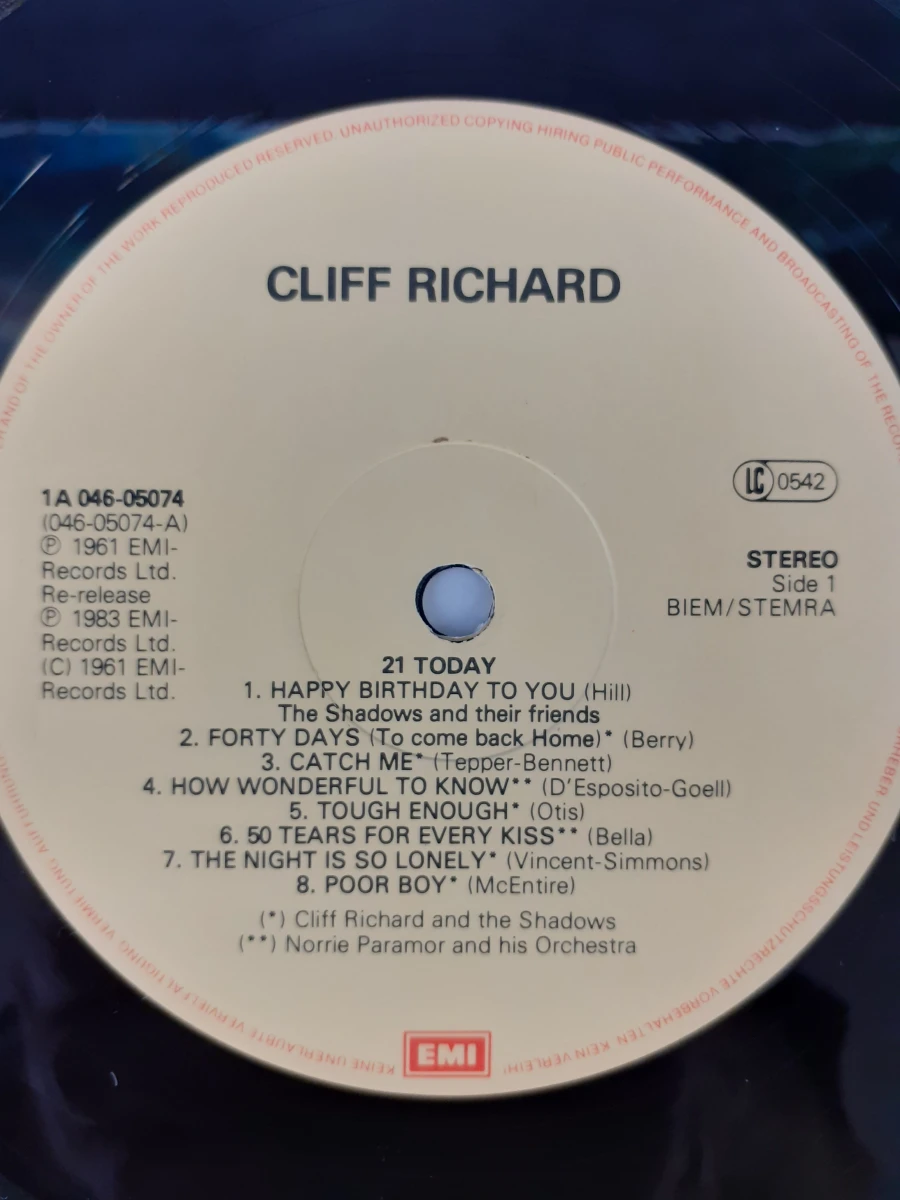 Vinyl: Duo van Cliff Richard albums - foto 4